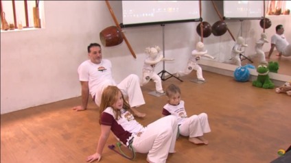Dia dos Pais tem aula de capoeira grátis com o Instituto Tribus