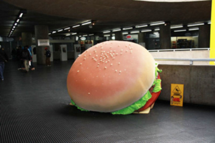 Hamburguer à solta na Estação da Sé