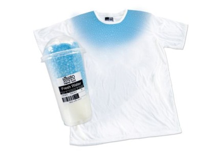Supermercado faz ação com camisetas em forma de comida