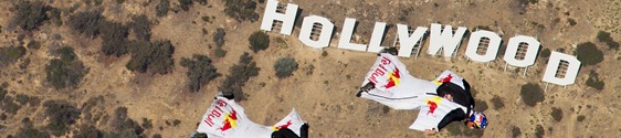 Espetáculo de windsuit da Red Bull em Hollywood