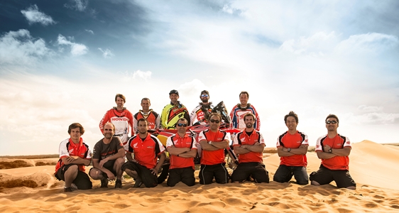 Honda apresenta equipe para o Rally Dakar 2015