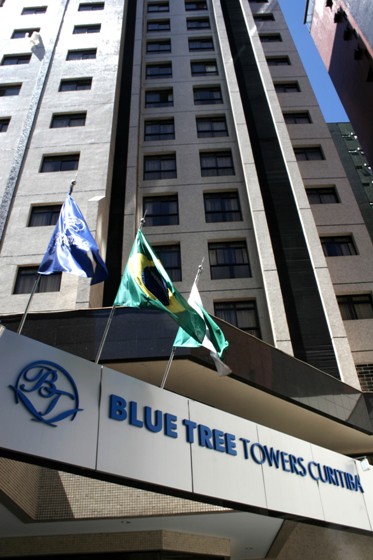 Blue Tree Curitiba comemora com festa o Dia da Secretária