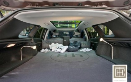 Hyundai opens five-star hotel in their new car