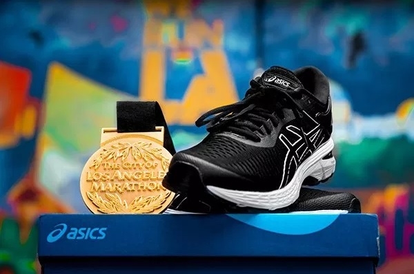 Asics volta a investir nas corridas de rua