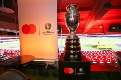 MasterCard premiará consumidores com cartão para a Conmebol