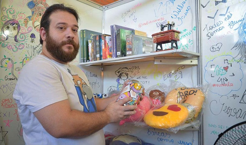 caro Igreja fatura com produtos ligados ao universo Geek