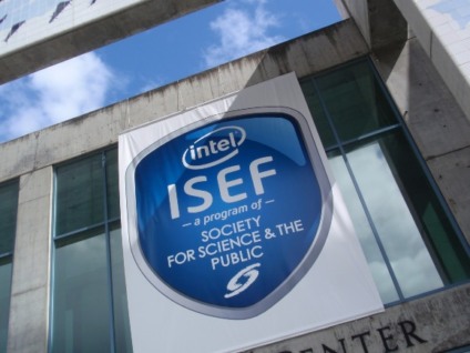 Brasileiros participam da Isef