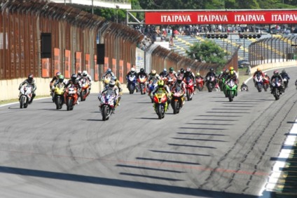 Interlagos recebe abertura do SBK Series Brasil-2012 