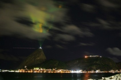 COPA DO MUNDO. ILUMINAÇÃO DO PÃO DE AÇUCAR É INAUADA.FOTO ERNESTO CARRIÇO