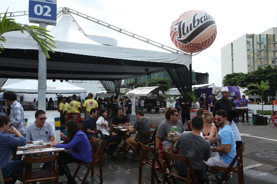 Itubaína leva Festival de Food Trucks a Salvador