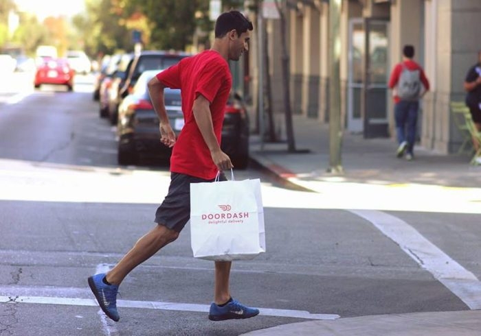 DoorDash “troca” Uber Eats pelo McDonald’s