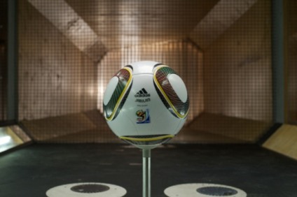 Adidas anuncia ações de mkt promocional