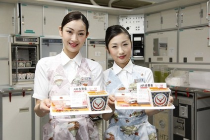 Japan Airlines se alia à companhia de fast-food japonesa
