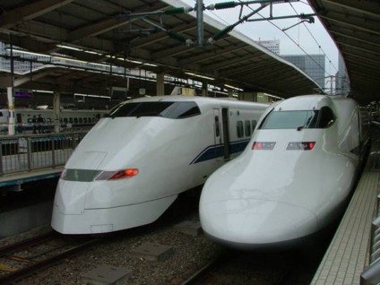 Nova linha de trem recebe evento de quilômetros