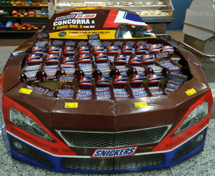 Snickers apresenta promo com fliperama no PDV