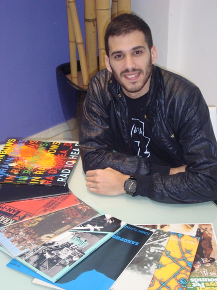 Enricco Benetti expõe raridades de LPs no Lado b!