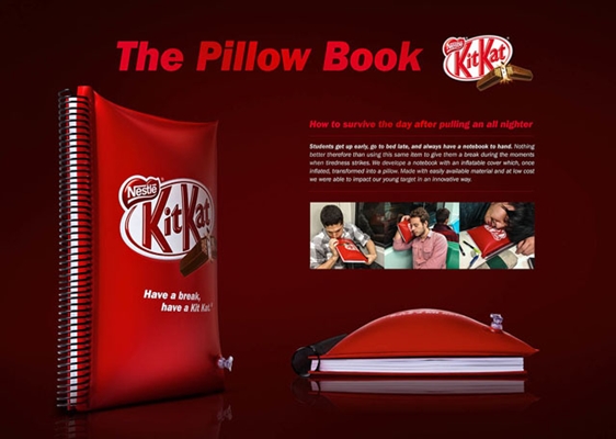 Kit Kat distribuiu caderno que vira travesseiro