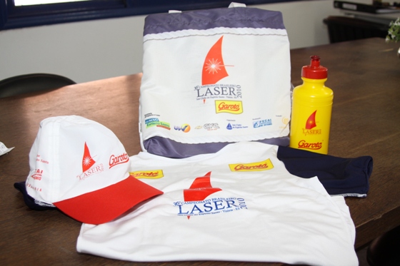 Kit promocional que a Garoto irá distribuir aos atletas.
