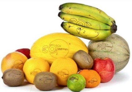 Empresas imprimem logos em frutas e vegetais