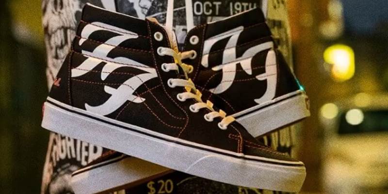 Foo Fighters e Vans criam tênis em parceria