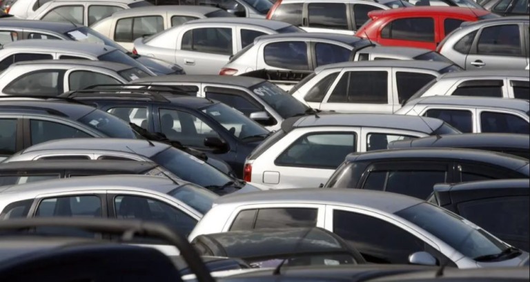 As melhores dicas para comprar carros usados baratos