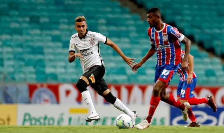 Bahia sai do Z4 e Corinthians empaca nos 45 pontos