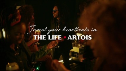 Stella Artois vai de Lenny Kravitz ao Super Bowl
