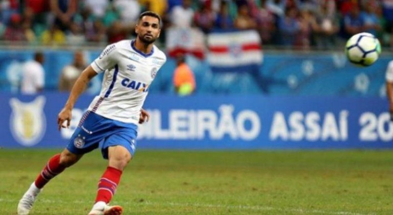 Bahia tropeça em casa diante do Goiás