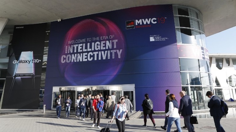 MWC decide manter evento para 50 mil pessoas