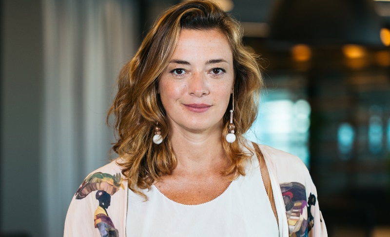 WMcCann apresenta Amanda Agostini como head de estratégia