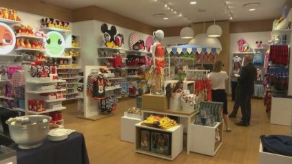 Disney fechará lojas na América do Norte 