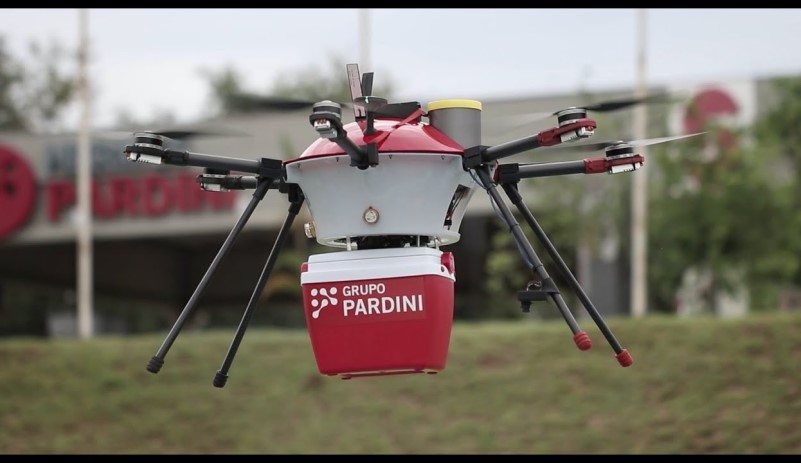 Ambev implementa 5G para delivery de bebidas via drones no Brasil