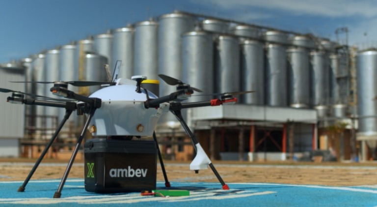 Ambev dá início aos testes de delivery com drone
