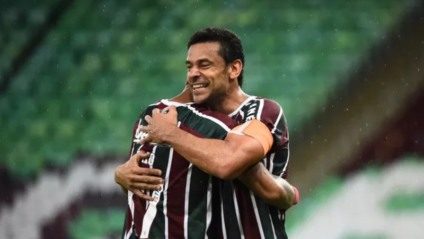 Flu vira para cima do Santa Fe e fica perto das Oitavas 