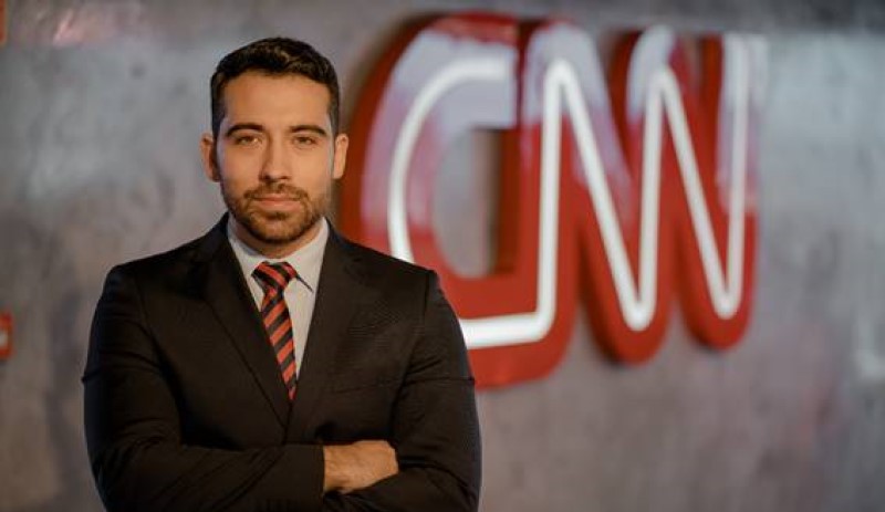 CNN contrata Gustavo Uribe