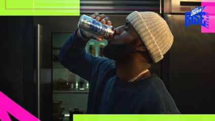 LeBron James faz sua primeira campanha para a PepsiCo