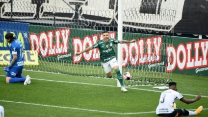 Palmeiras vence Timão e vai à final do Paulistão