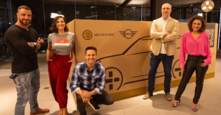 Live da Mini apresenta Cooper SE elétrico 