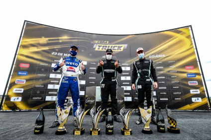 Copa Truck abre tempodada com vitória de Iveco e Mercedes