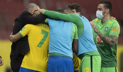 Brasil vence Equador e se mantém 100% nas Eliminatórias