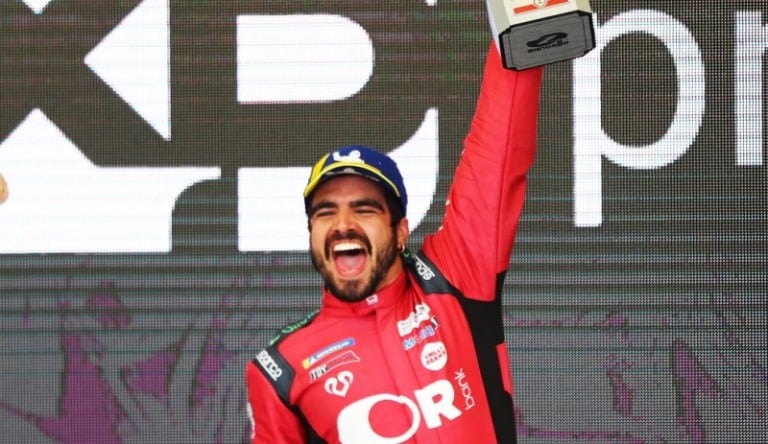 Caio Castro vence etapa da Porsche XP Private Cup