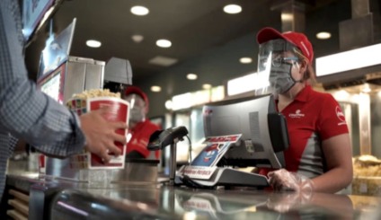 Comprovante de vacina dá desconto no ingresso do Cinemex
