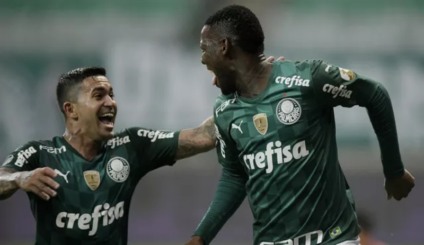 Palmeiras elimina São Paulo e avança na Libertadores