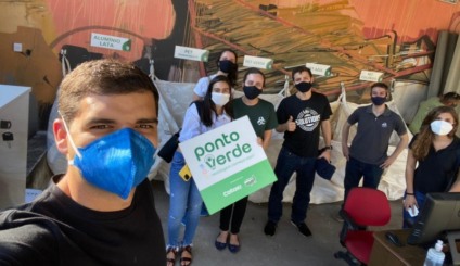 Ambev e YouGreen instalam ponto de compra de material reciclável