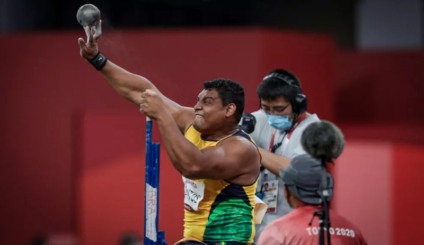 Wallace Santos é Ouro no arremesso de peso