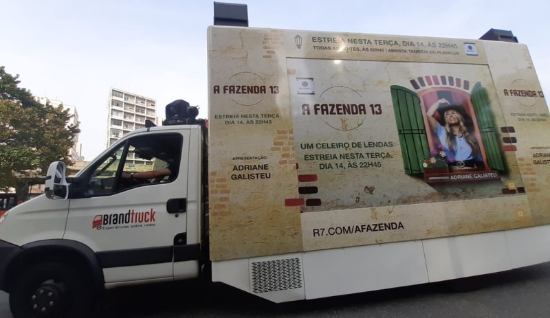 Brandtruck leva 'Celeiro de lendas' d'a Fazenda para as ruas de São Paulo