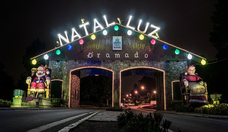 Natal Luz de Gramado oferece ingressos em troca de alimentos Natal Luz de Gramado oferece ingressos em troca de alimentos