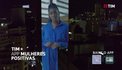 IZA estrela campanha do app 'Mulheres Positivas' da TIM