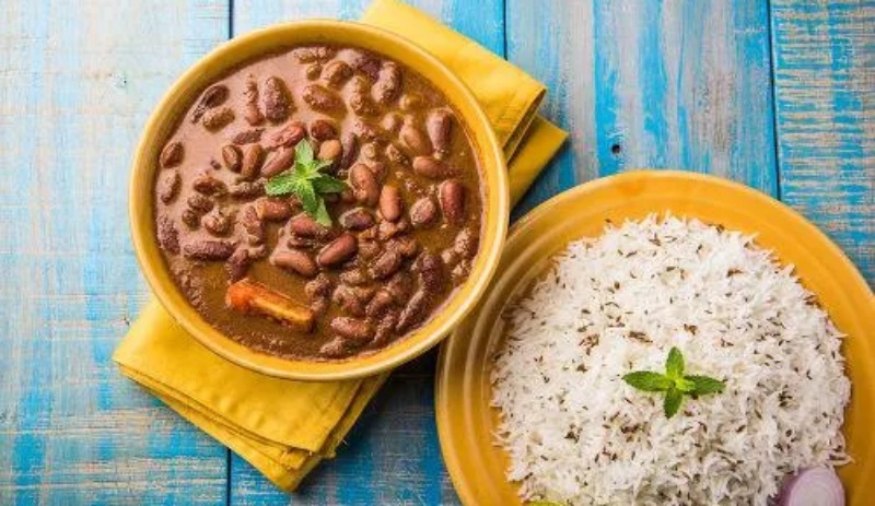 Antes de fazer mídia gourmet, é preciso preparar o arroz com feijão