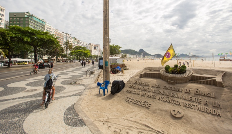 Renner promove intervenções artísticas no Rio de Janeiro